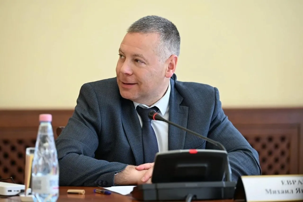 Глава Ярославской области назвал "мазутные дожди" "обычной сажей"

Губернатор Ярославской области Ми