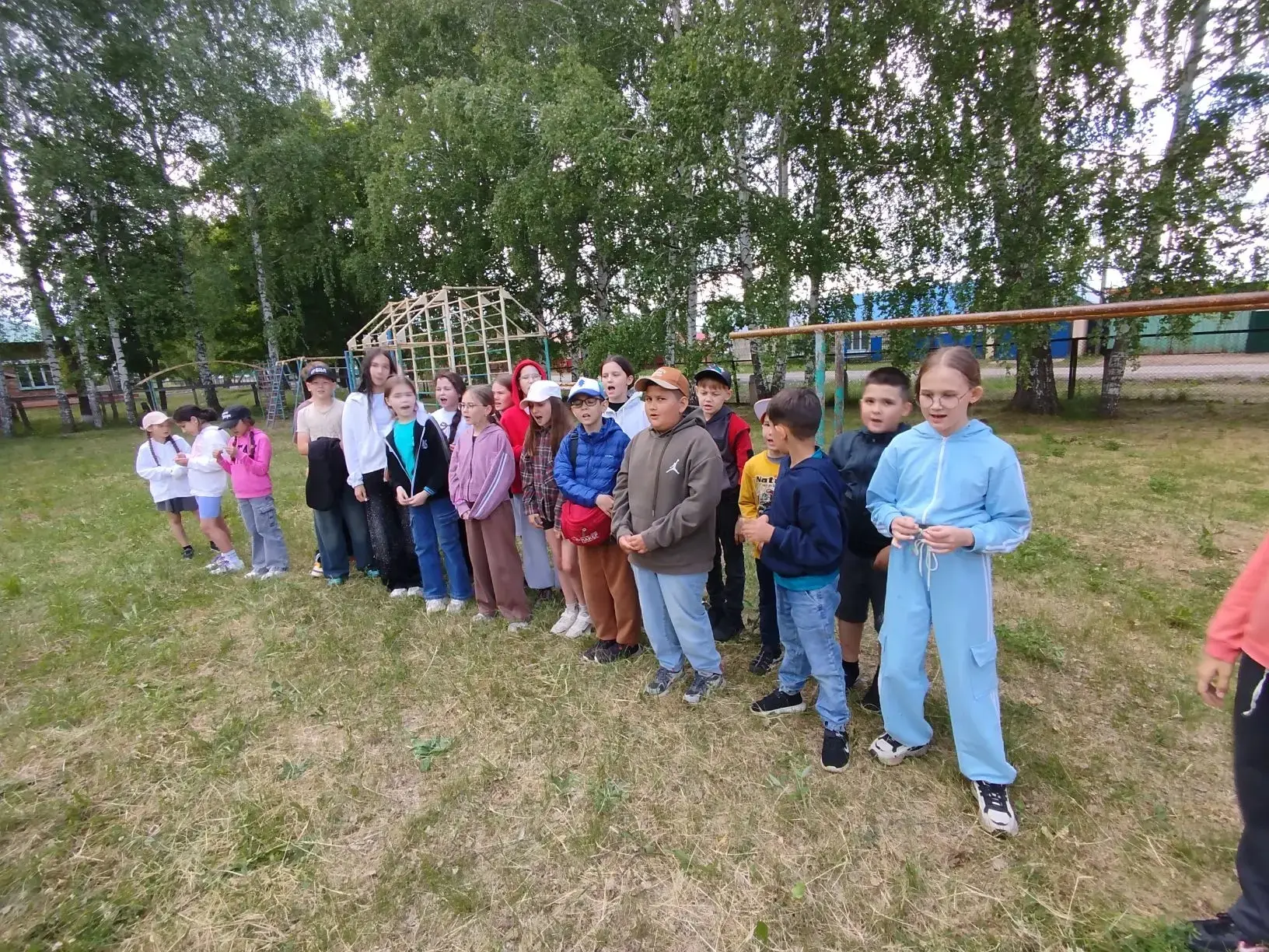🎉 Ура! Стартовала смена «Юный патриот» в детском оздоровительном лагере «Радуга»! 🎉
