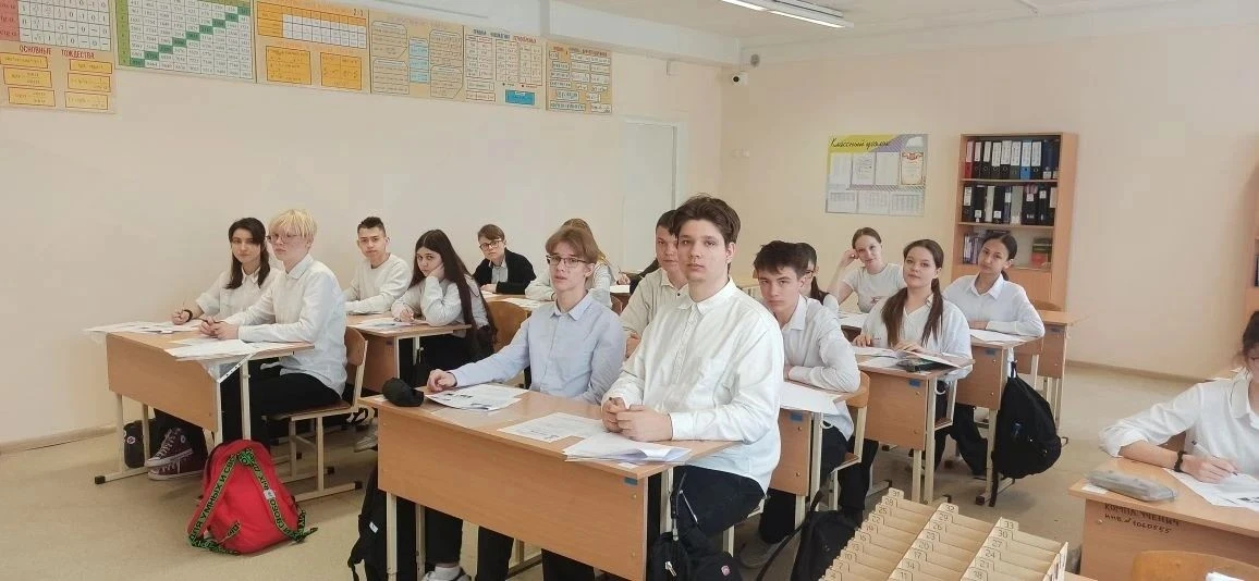 24 апреля в нашей школе состоялась ежегодная международная просветительская акция «Диктант Победы». 