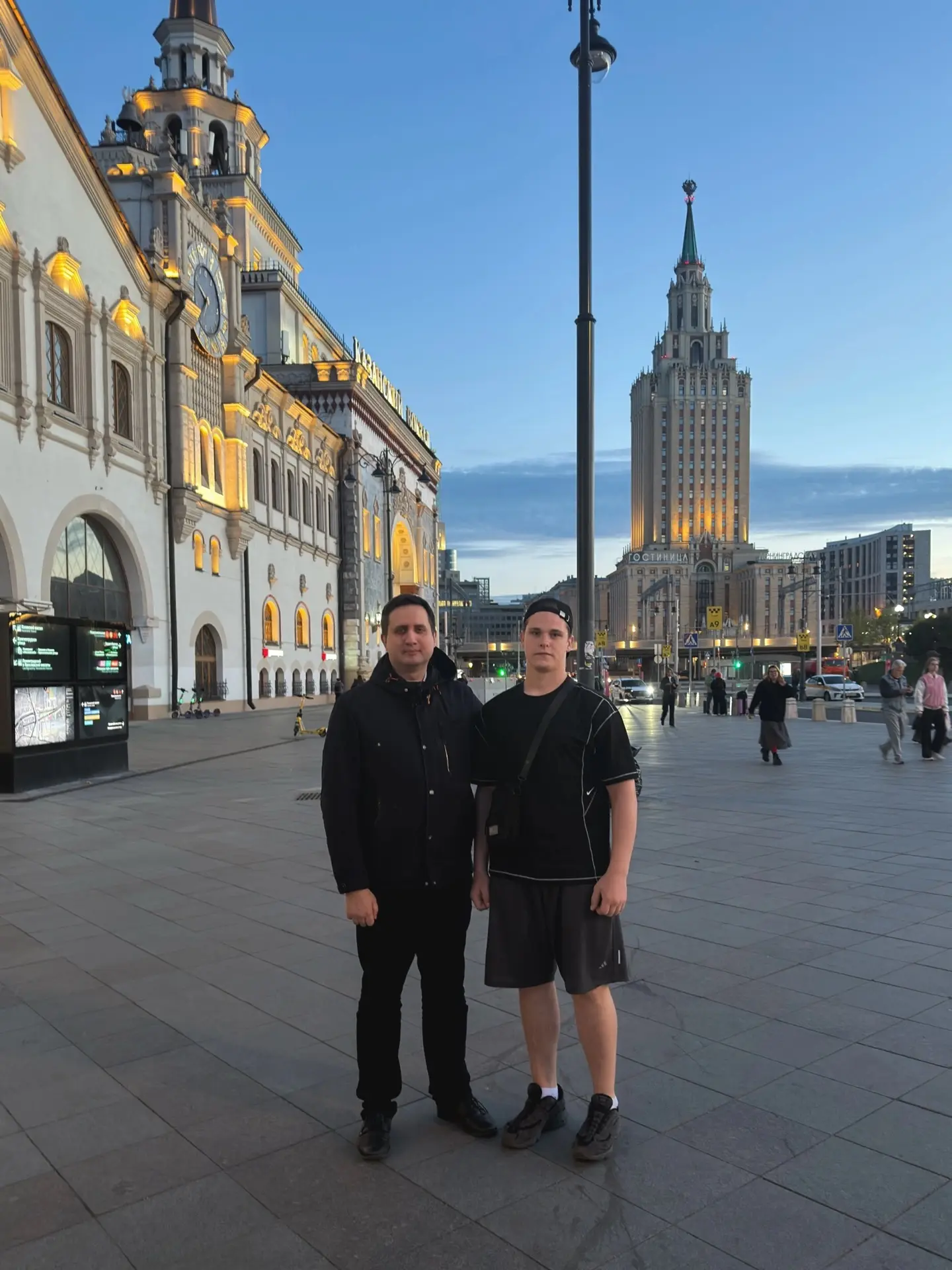 Молодёжь, которая знает цену миру

Сегодня, 27 июня, Россия отмечает День молодёжи. Символично, что 
