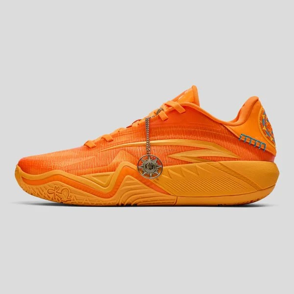 ➡️ Что произошло: Nike с января 2027 года сократит онлайн-продажи в Китае. Бренд ограни...
