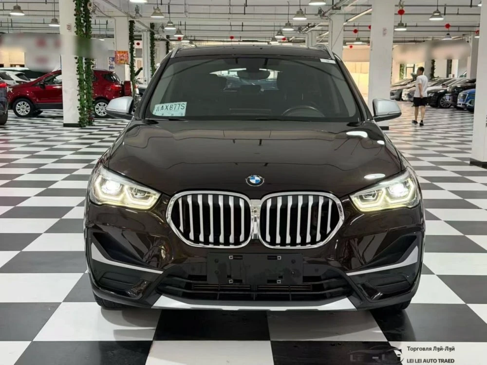 🚗 BMW X1 2021