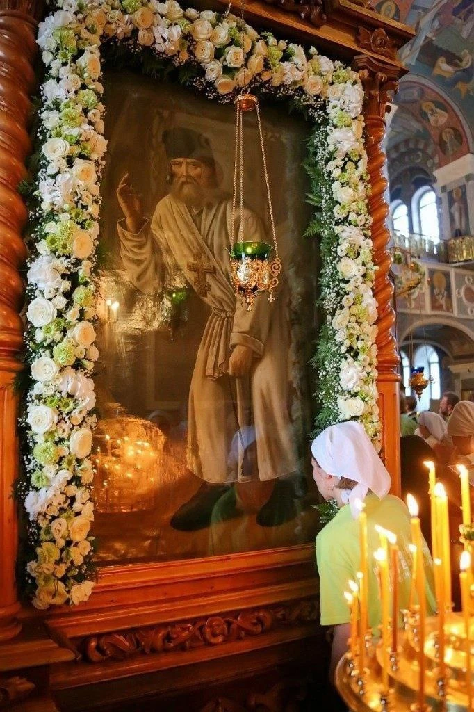 Врач убеждала, что умру и я и ребенок.  Хочу поделиться своей историей про помощь преподобного Сераф