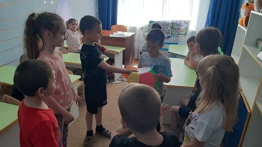 Для воспитанников старшей группы прошло тематическое занятие, посвящённое Дню детских о...