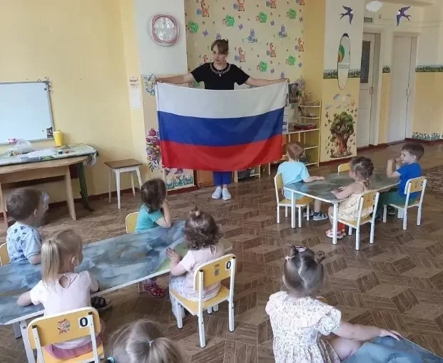 Нам праздники для радости даны🎉