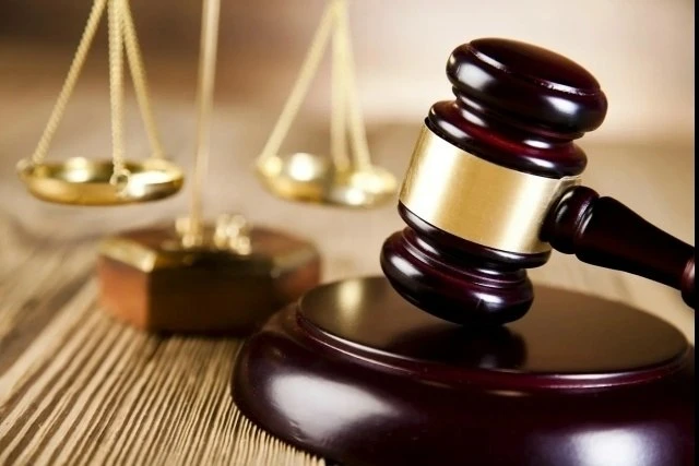 ​В Новокузнецке будут судить работников металлургического предприятия, которые пытались...