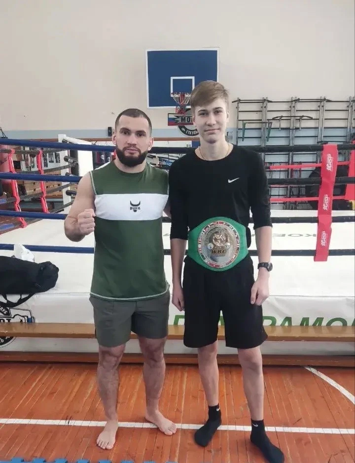 Мастер-класс от чемпиона мира по тайскому боксу Хаяла Джаниева! 🎊  19 января состоялось захватывающе