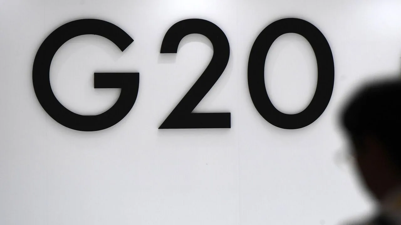 РОССИЯ И G20 | МОСКВА ЗАЯВИЛА США ДЕМАРШИ ИЗ-ЗА НЕДОПУСКА ДЕЛЕГАТОВ НА МЕРОПРИЯТИЯ

Россия провела с
