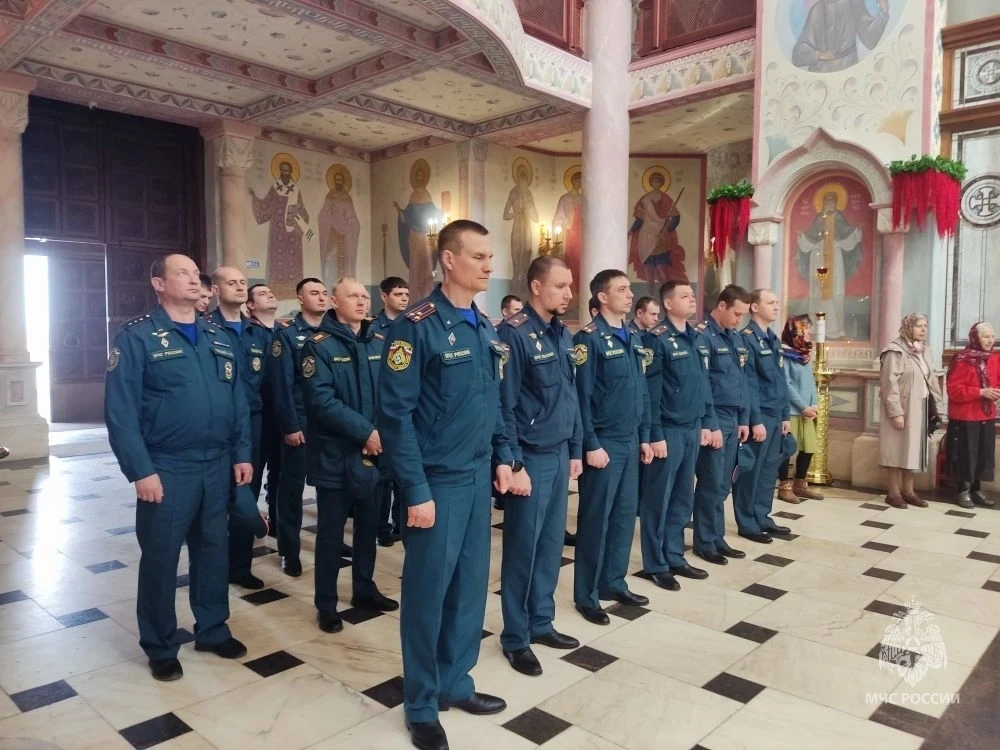 🥀Память о героях, отдавших жизни за общее дело, будет жить вечно!  Тушение пожаров — это их работа, 