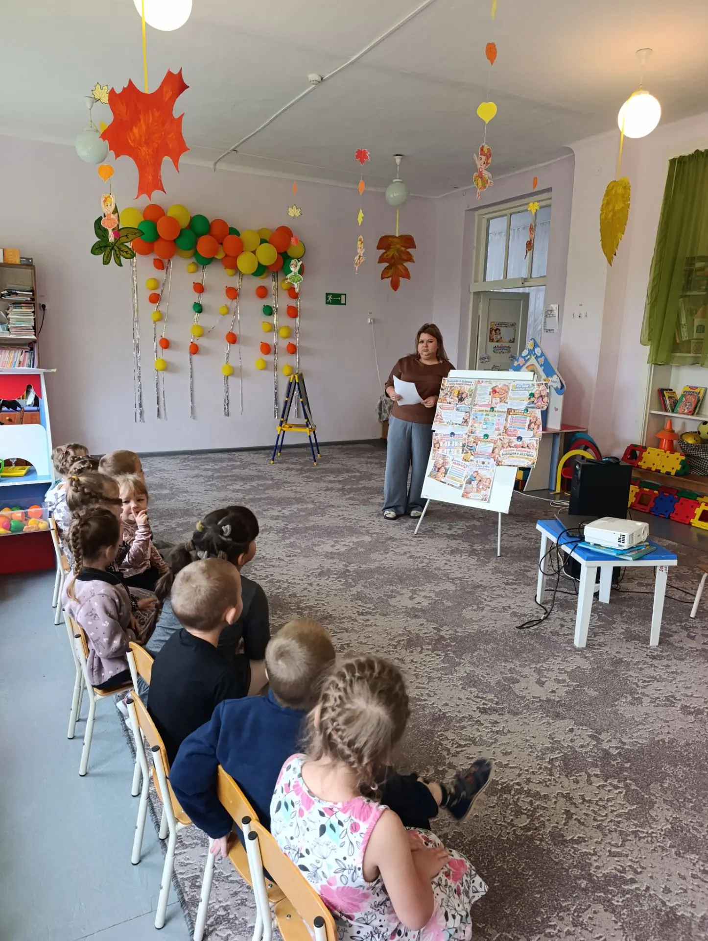 День добра и уважения: как мы поздравили наших любимых бабушек и дедушек! ❤️