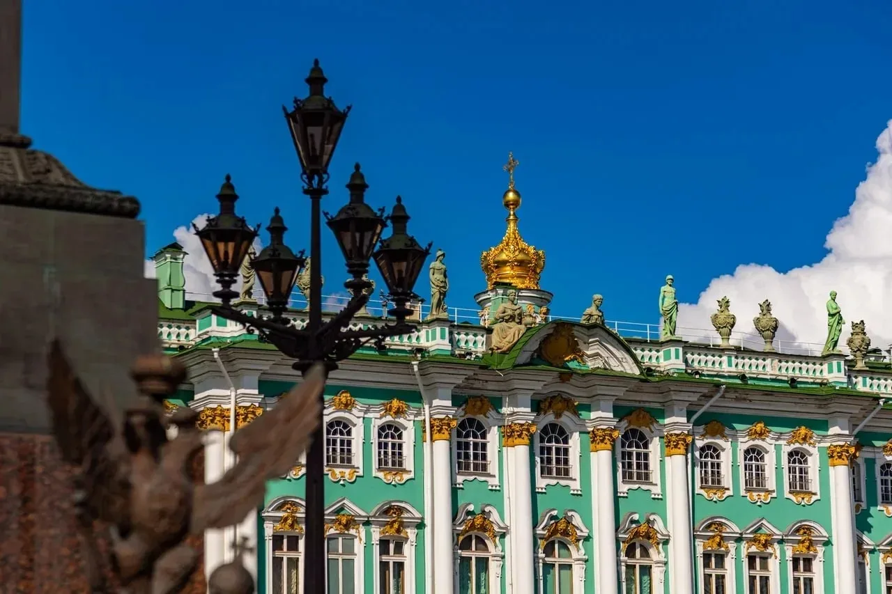 В День защитника Отечества петербургские музеи подготовили для жителей и гостей города специальный п