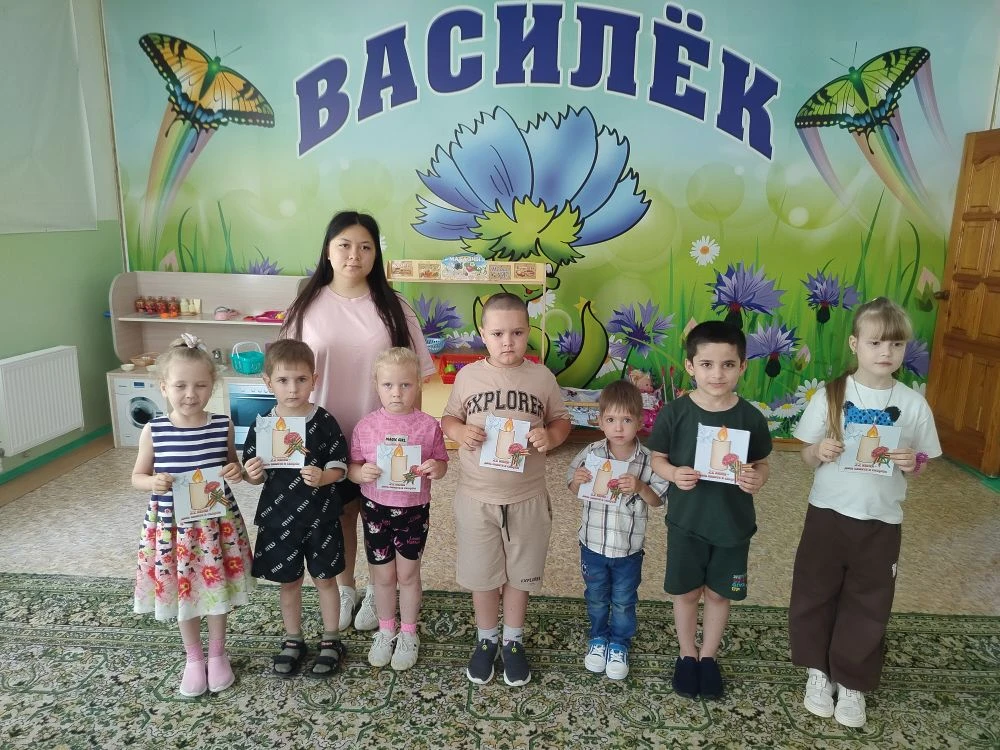 Сегодня в  разновозрастной старшей  и младшей группе прошло тематическое мероприятие, посвящённое Дн