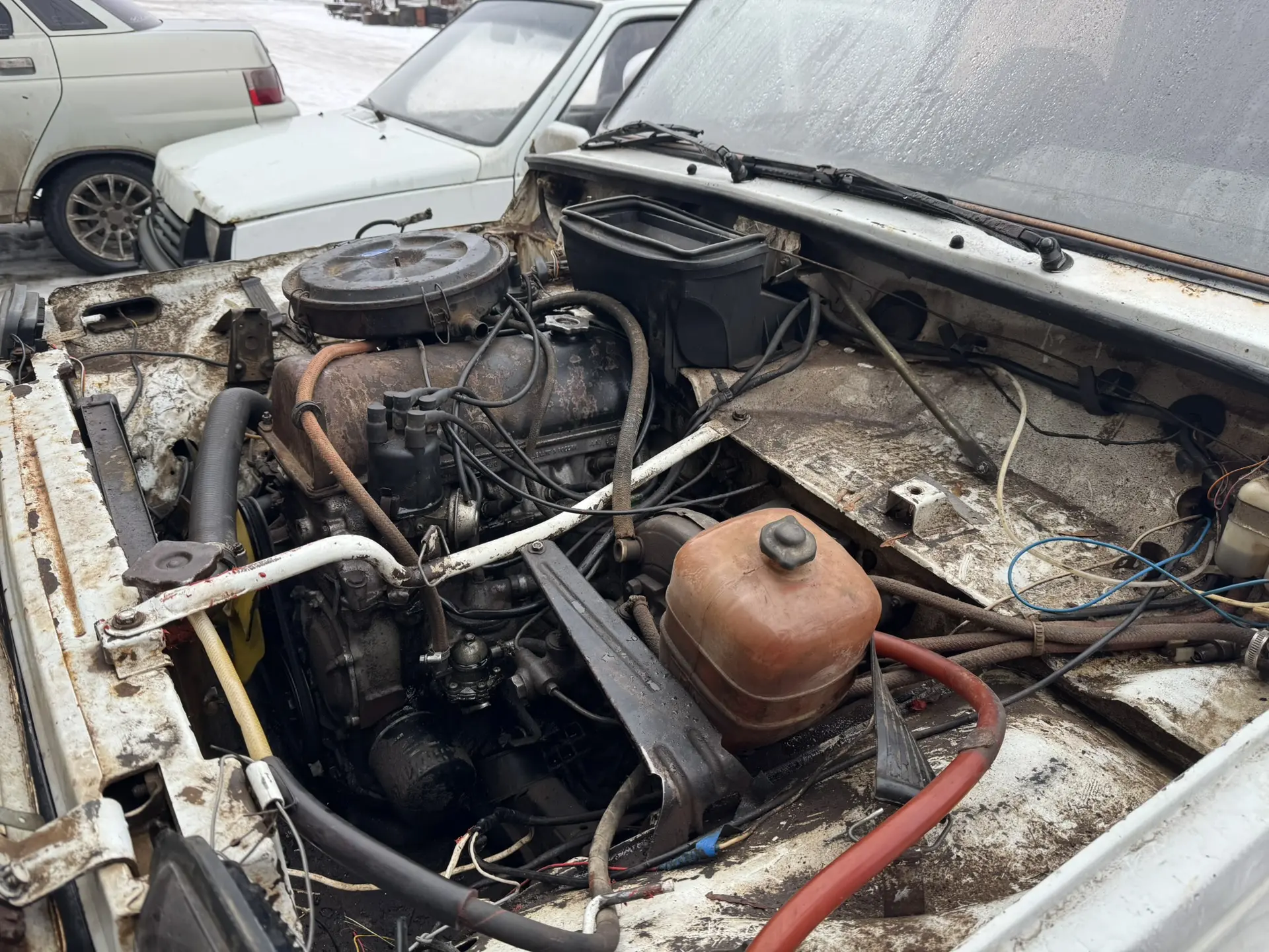 Поступил авто на запчасти