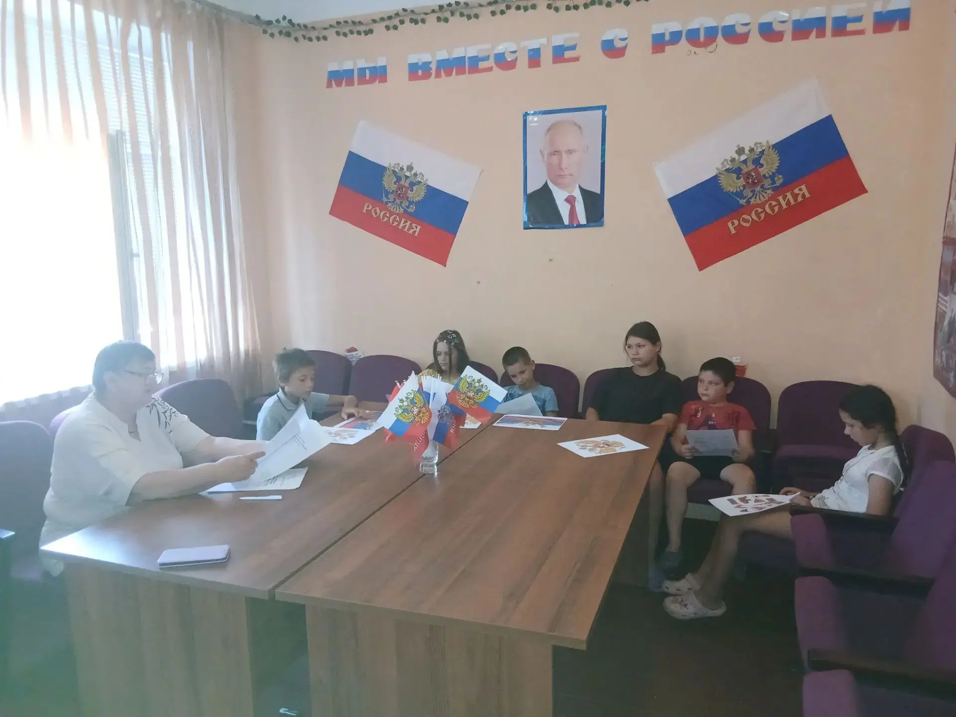 В Волчанском сельском клубе прошел яркий и насыщенный день, наполненный детским смехом,...
