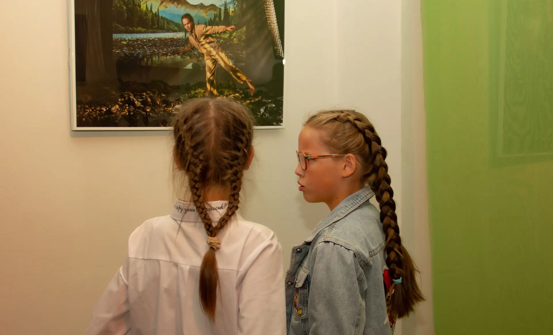 Напомним, что сегодня, 1 сентября, в 12:15 и 16:00 в честь Дня знаний приглашаем юных г...