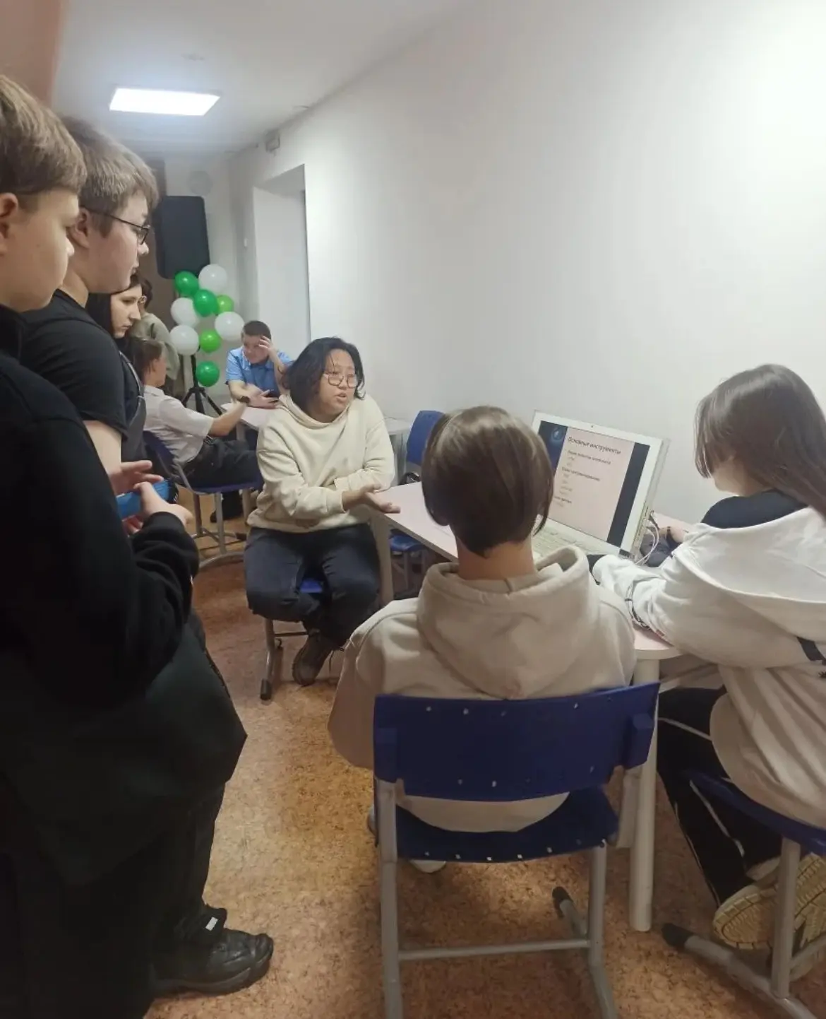 Фестиваль профессий: от теории к практике!  Как помочь школьнику выбрать свой профессиональный путь?