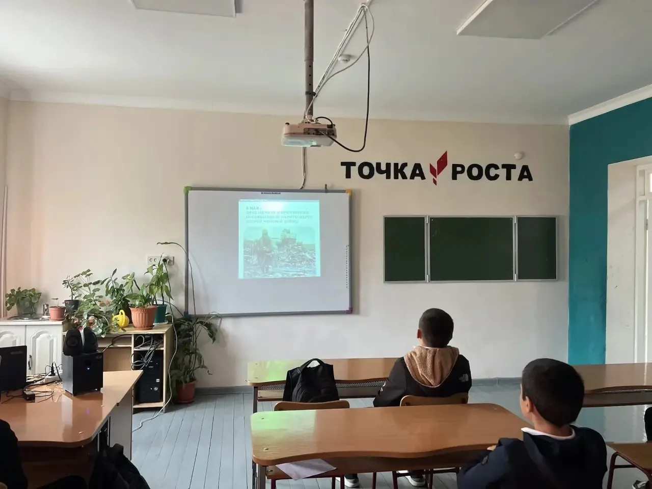 Ко Дням памяти и примирения, которые ООН отмечает 8 и 9 мая, в МКОУ «Карлабкинская СОШ»...