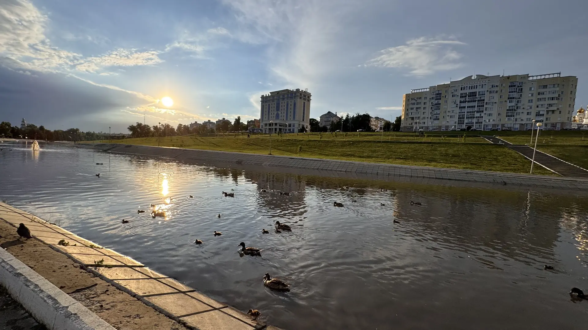 🦆 Машина времени на берегах Саранки: идеальный маршрут для выходных
​Соседи, впереди долгожданные в