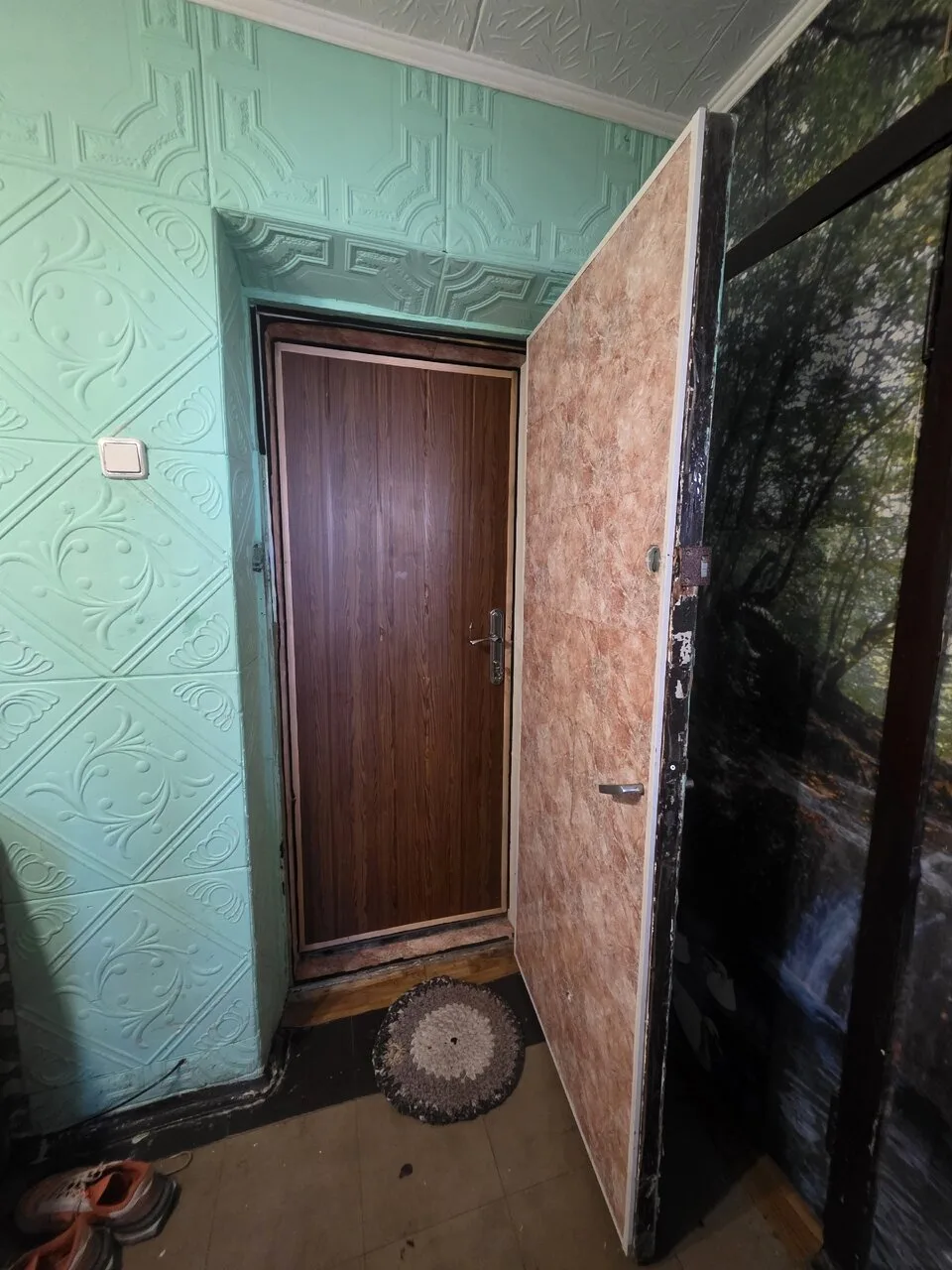 Продам 1-комнатную квартиру 33,2 м², 5/5 эт., Горловка, 700 000 руб.