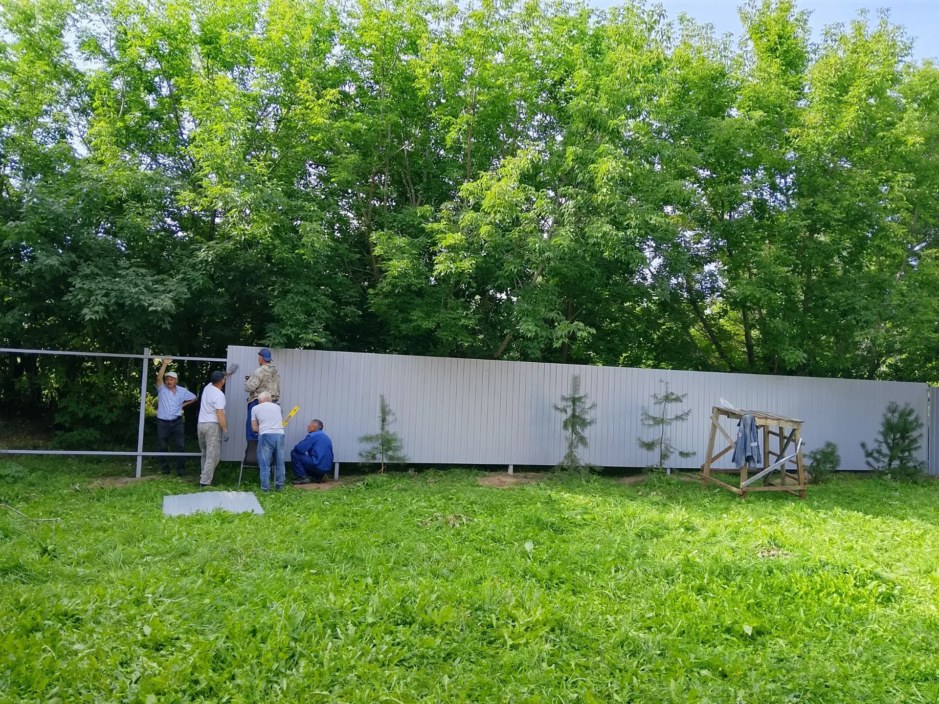 Продолжаются работы по гранту молодёжного инициативного бюджетирования «Атмосфера»!