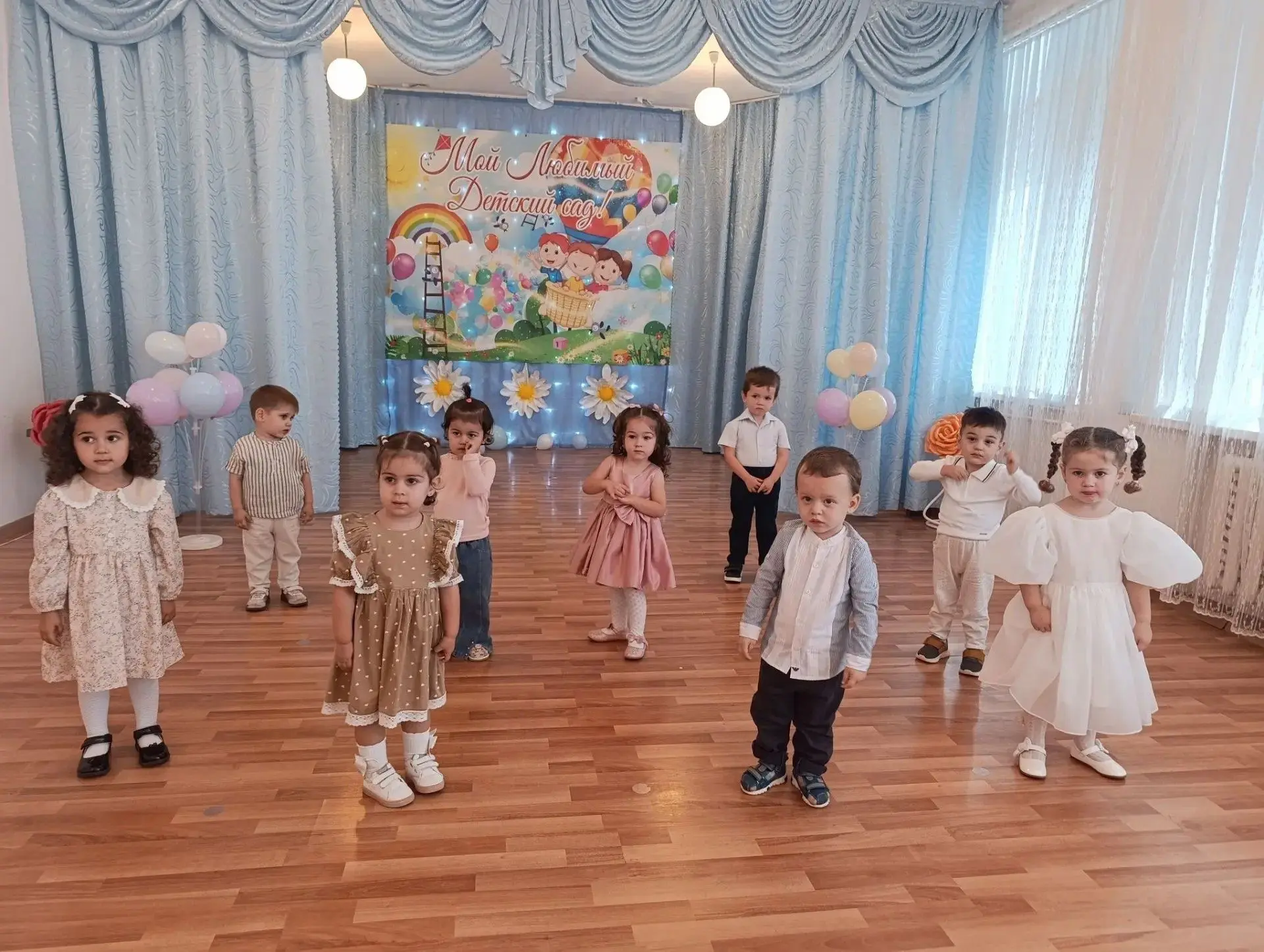 Большое сердце маленького сада                                                         ...