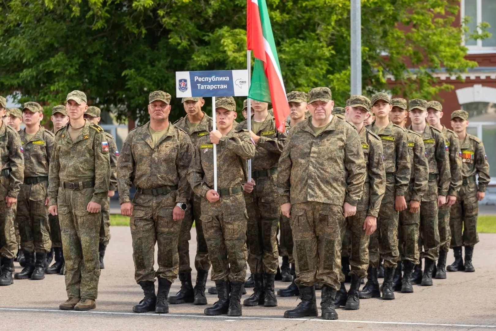 Команда из Татарстана взяла бронзу в музыкальном конкурсе на военно-патриотических сбор...