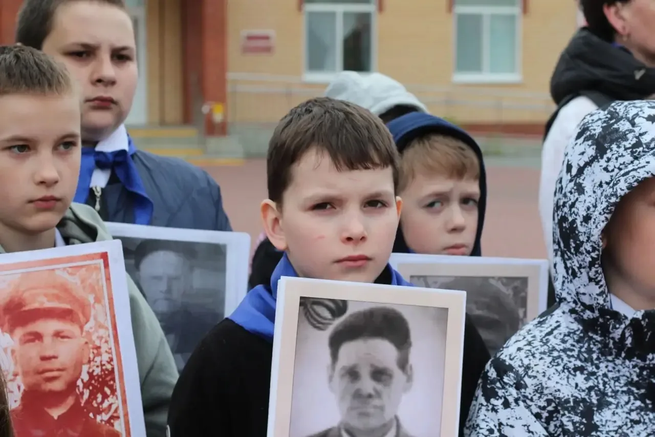 БЕССМЕРТНЫЙ ПОЛК  🕊️ 9 Мая — особенный день для всей страны. День памяти, гордости и благодарности п