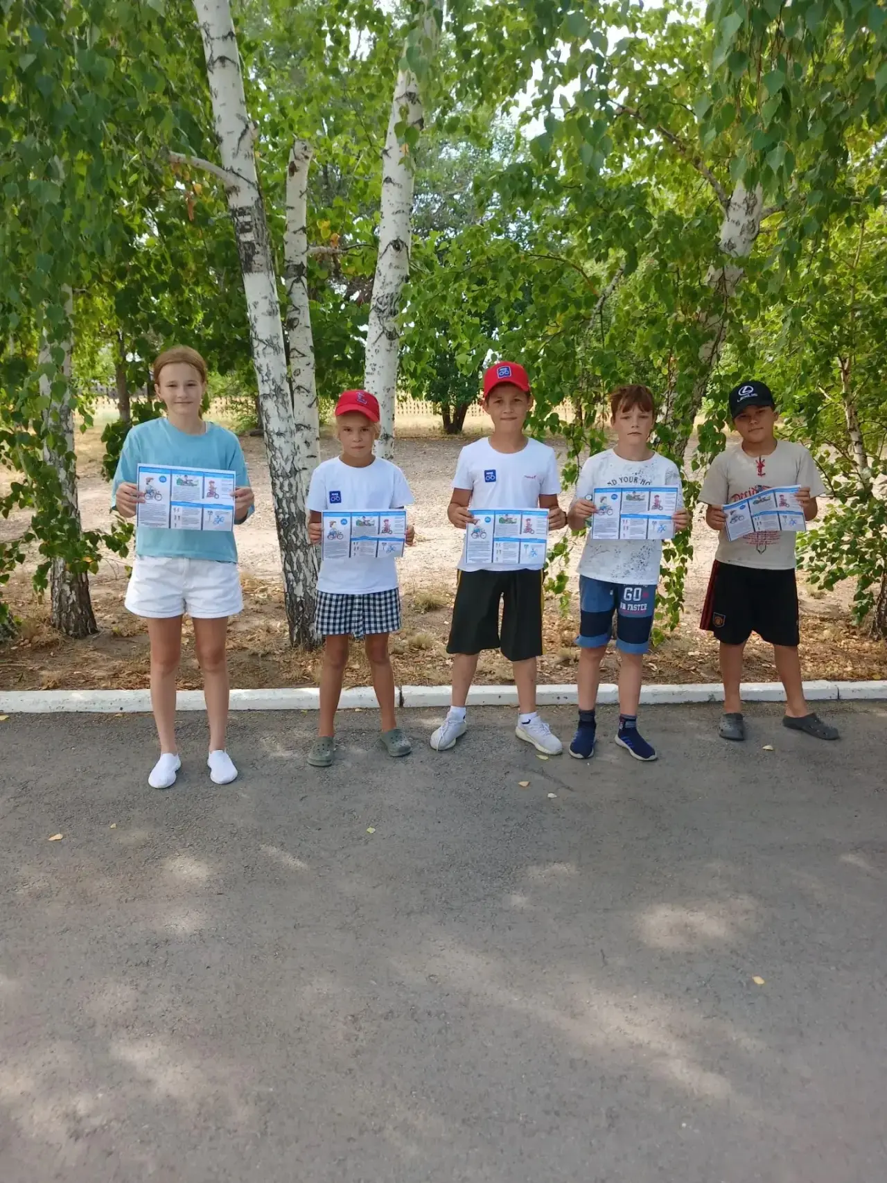 🚨Профилактический рейд «Велосипедист»🚴
Активисты ЮИД нашей школы Никитин Данил и Морокова Екатерин