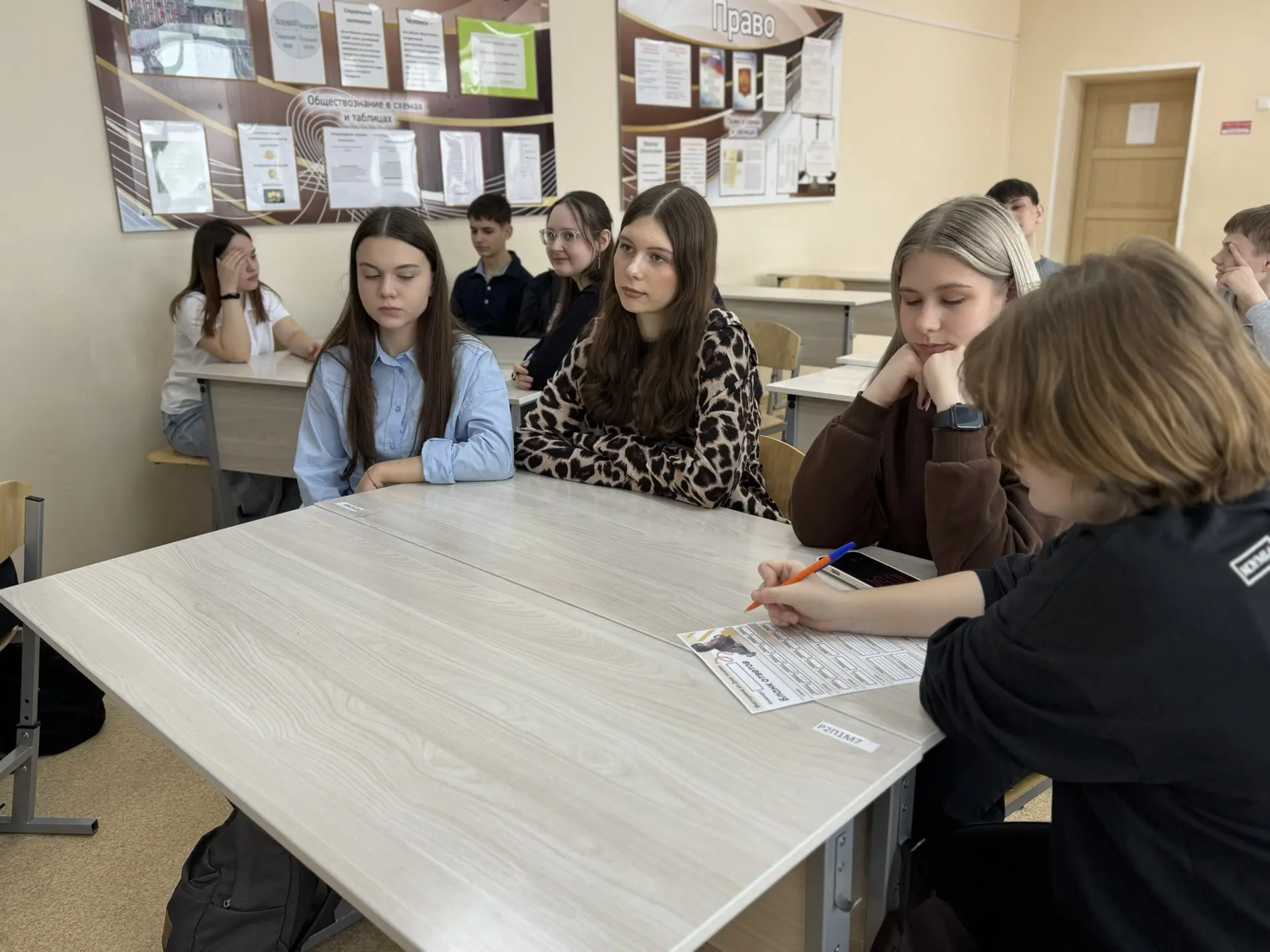 📚🔥ПОЭЗИЯ ОБЪЕДИНЯЕТ  21 марта — Всемирный день поэзии. В честь этого события в нашей гимназии прошла