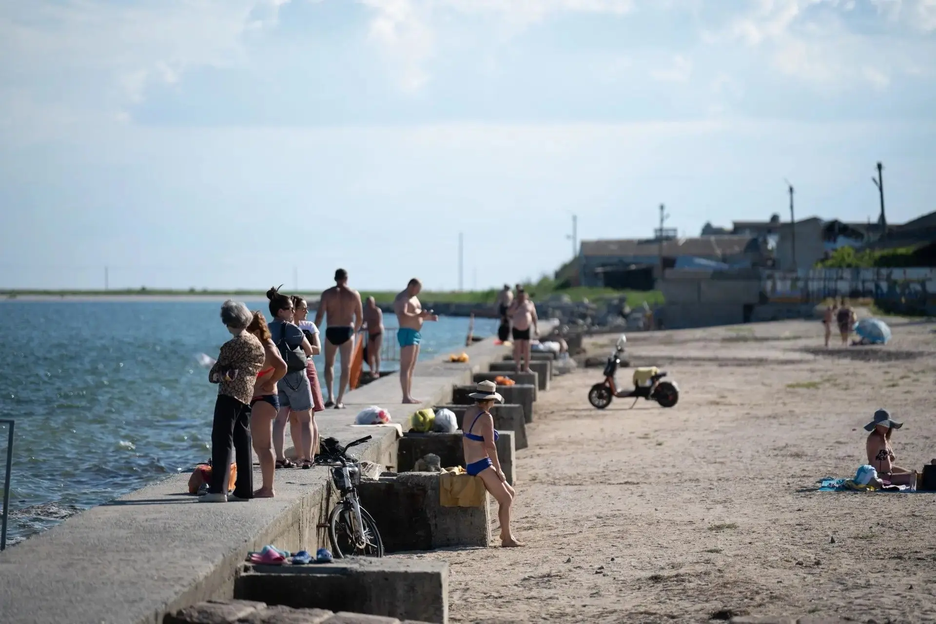 ☀️ Лето на Херсонщине в самом разгаре

Солнце согревает море и дарит хорошее настроение нашим жителя