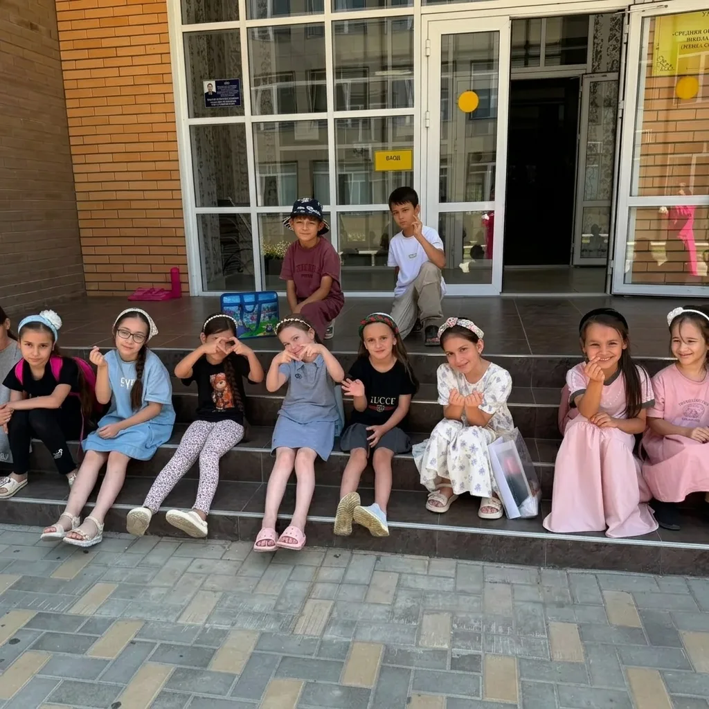 🏫В МБОУ «СОШ № 60» г. Грозного продолжает функционировать летняя площадка.