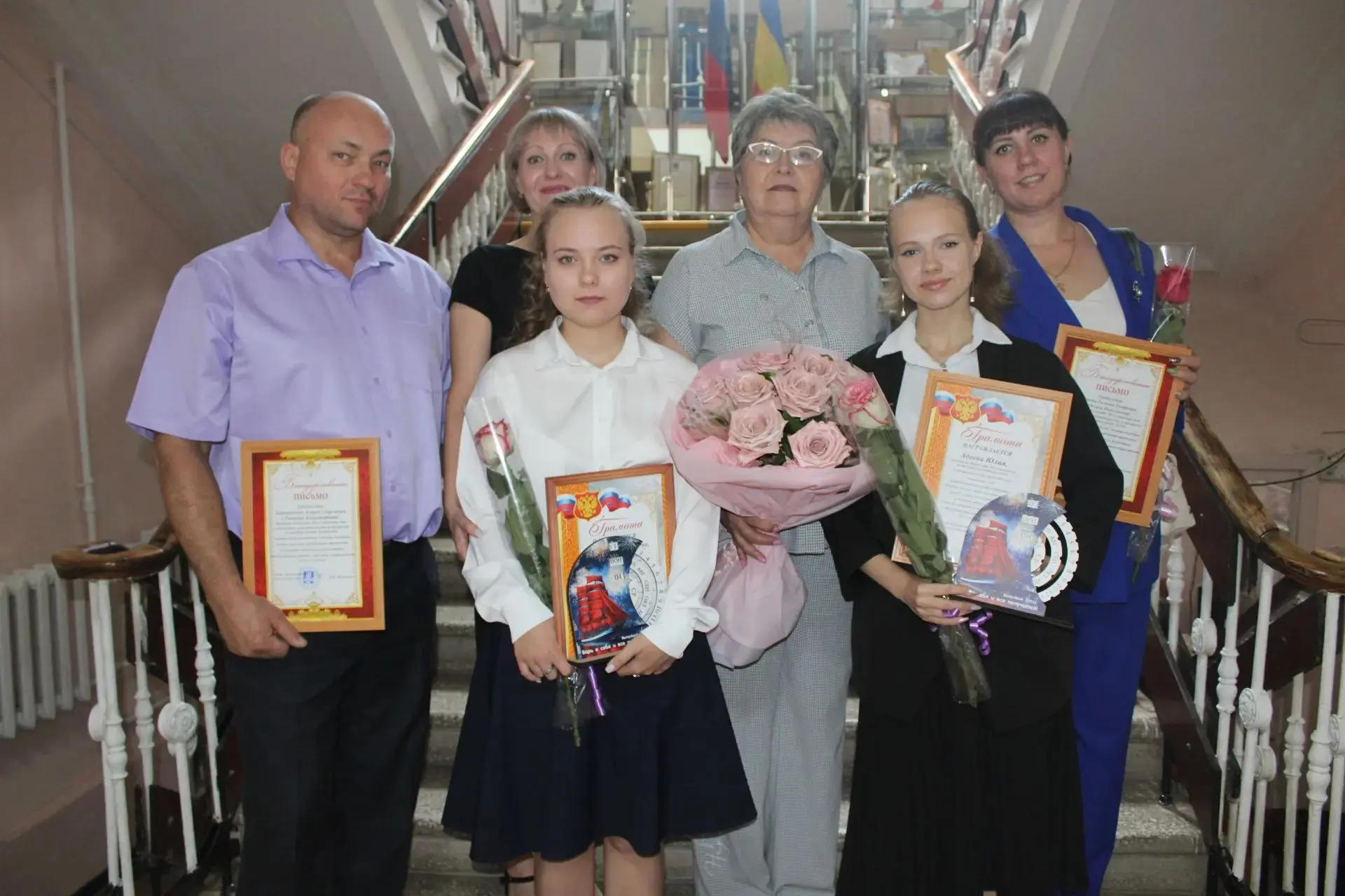 Сегодня Глава Администрации Цимлянского района Ночевкина Елена Николаевна награждала Гр...