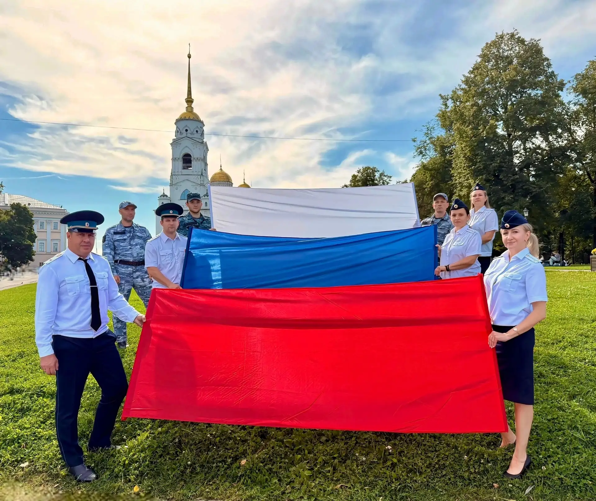 🇷🇺 С Днём Государственного флага Российской Федерации!