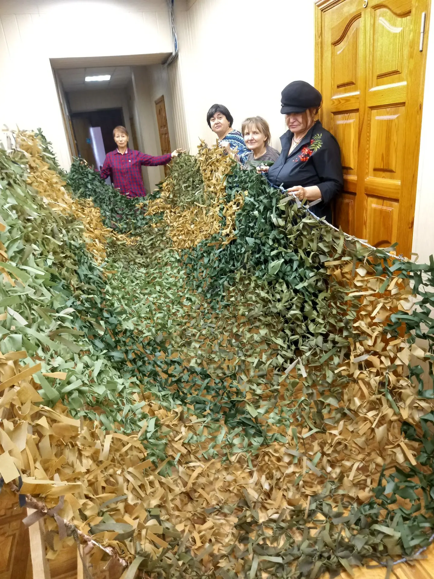 Наши сегодняшние помощники и готовая сеть. Спасибо вам, родные " паучки".