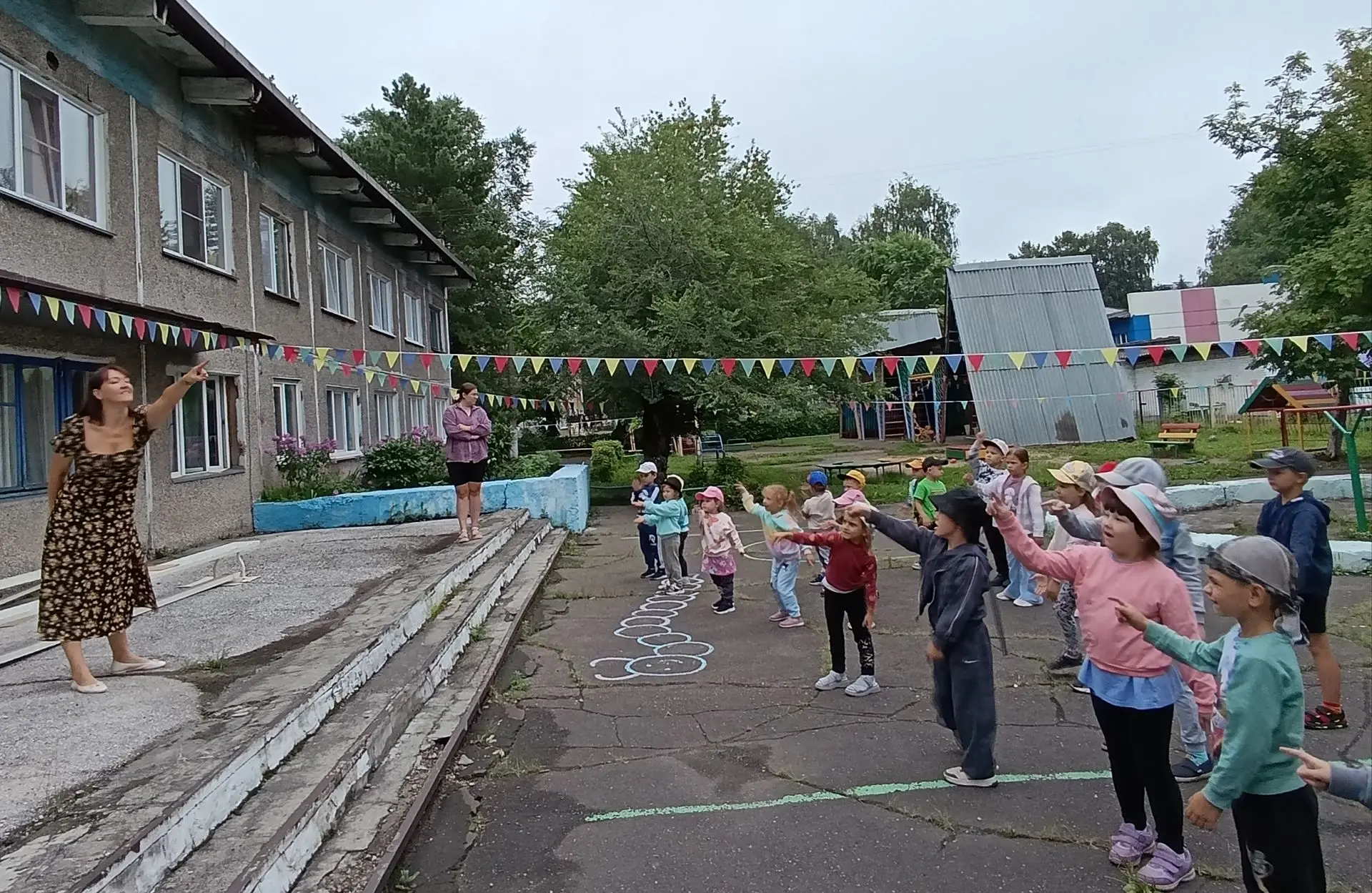 🎹🎤Музыкальная деятельность 🎶

🌿🌞🪻Лето — прекрасное время для развития наших детей! 👶👩🏻
В тё