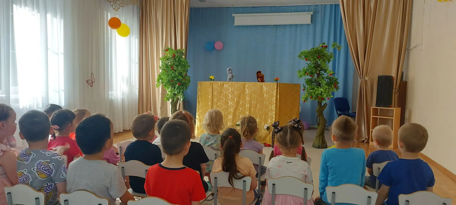 #МБДОУДС27СПРябинка
🎭 Сегодня в стенах нашего учреждения царила по-настоящему волшебная атмосфера ✨