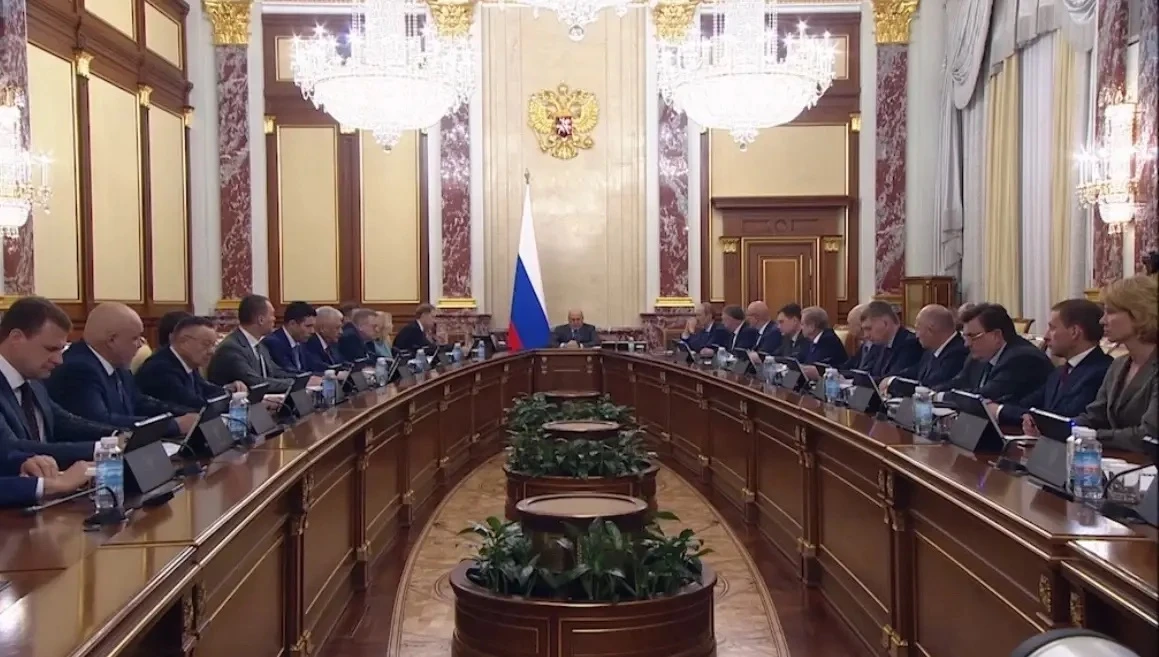 Принял участие в заседании Правительства России под председательством Михаила Мишустина.

Подвели ит