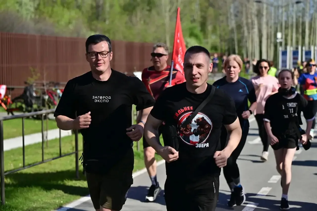 Забег 5 верст сегодня посвящен Празднику Великой победы! С 9 мая! Помним! Гордимся! Соо...