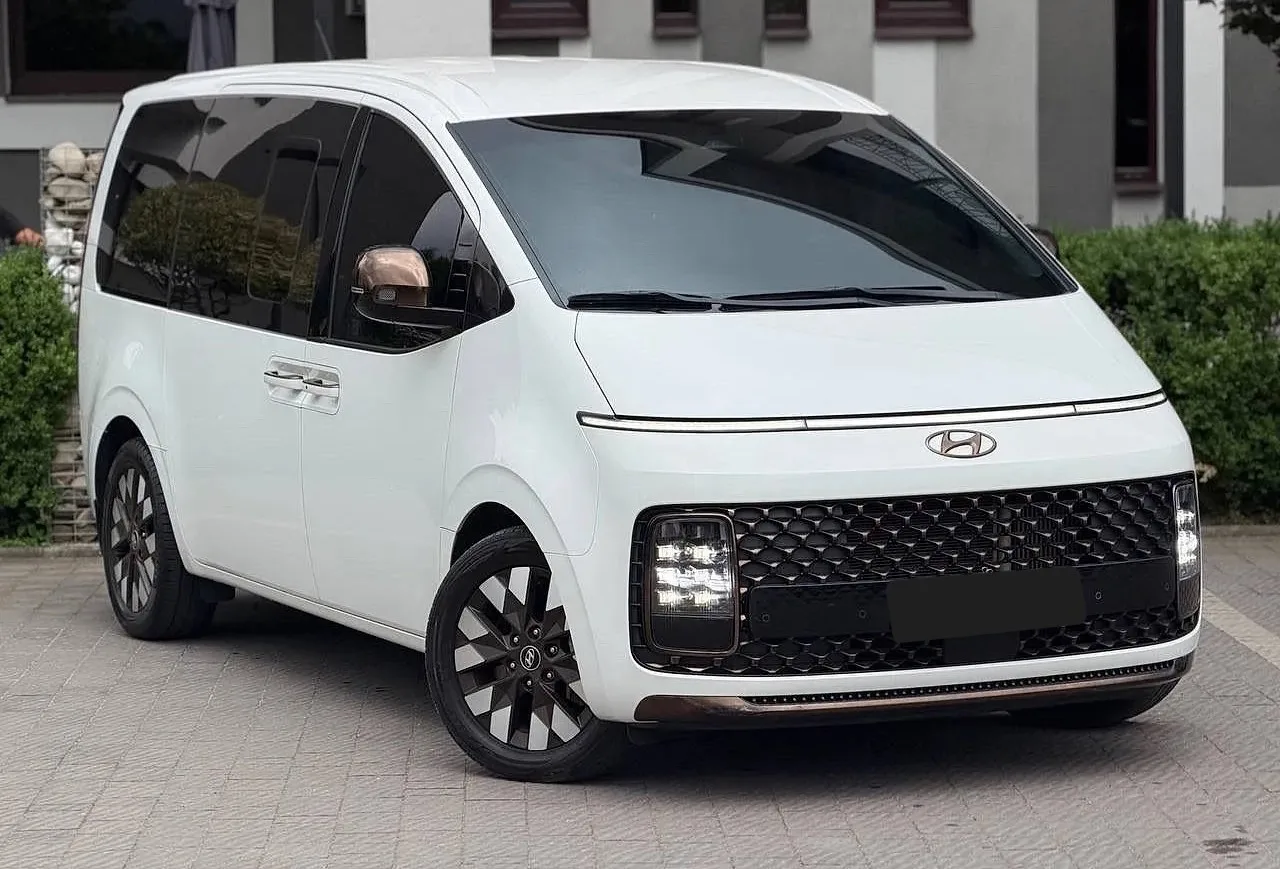 🚘Hyundai Staria Business+🚘