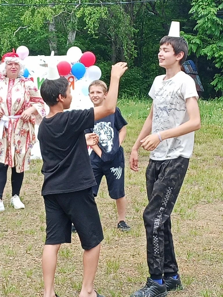«На встречу летним приключениям»🧒👧

Под таким названием сегодня в сельском клубе прошëл праздник, 