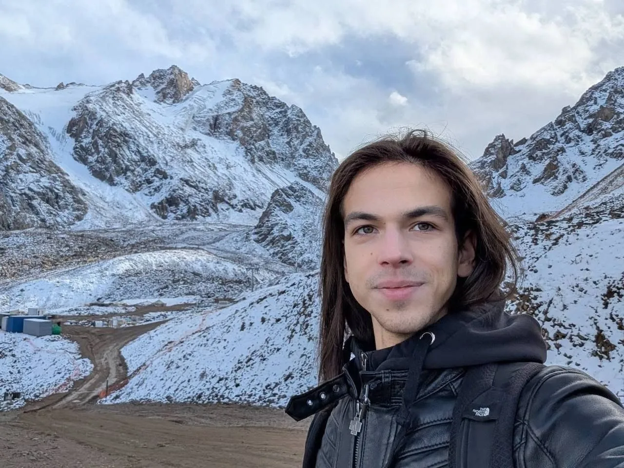 Петр Гуменник не отстаёт от своего товарища по стратегии и тоже ушёл в горы