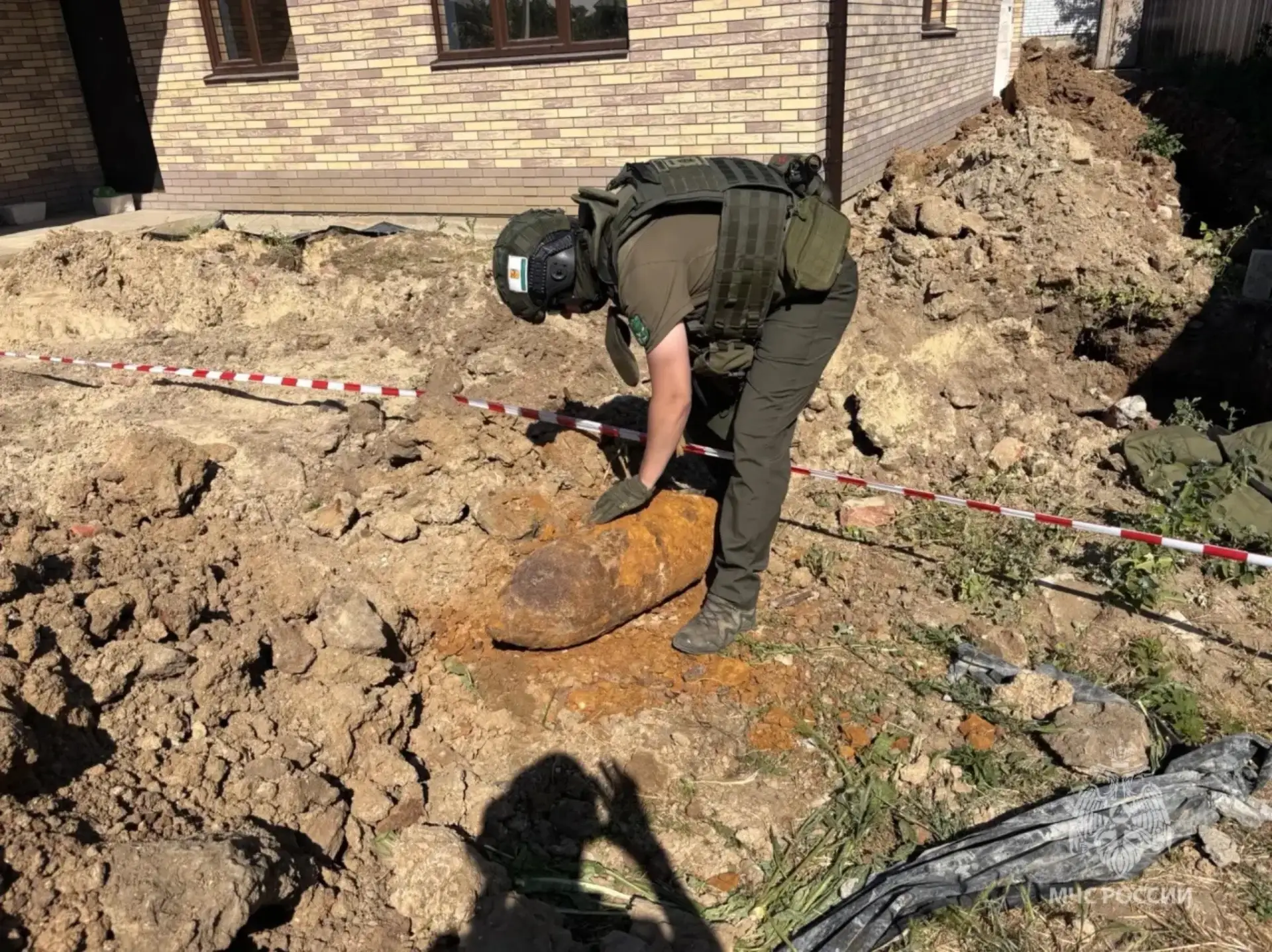 В Волгограде обезвредили очередное эхо войны 

Фугасную авиабомбу времён Великой Отечественной войны
