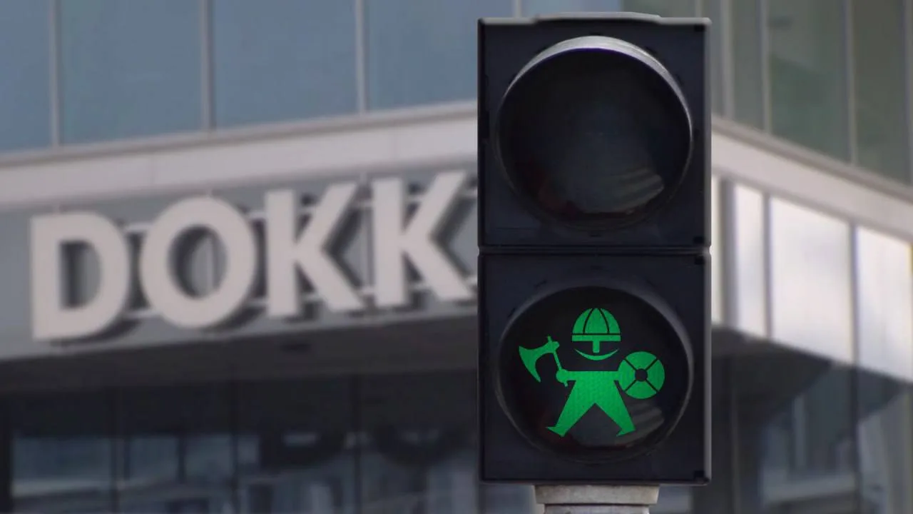 На некоторых светофорах в Дании изображены маленькие викинги.