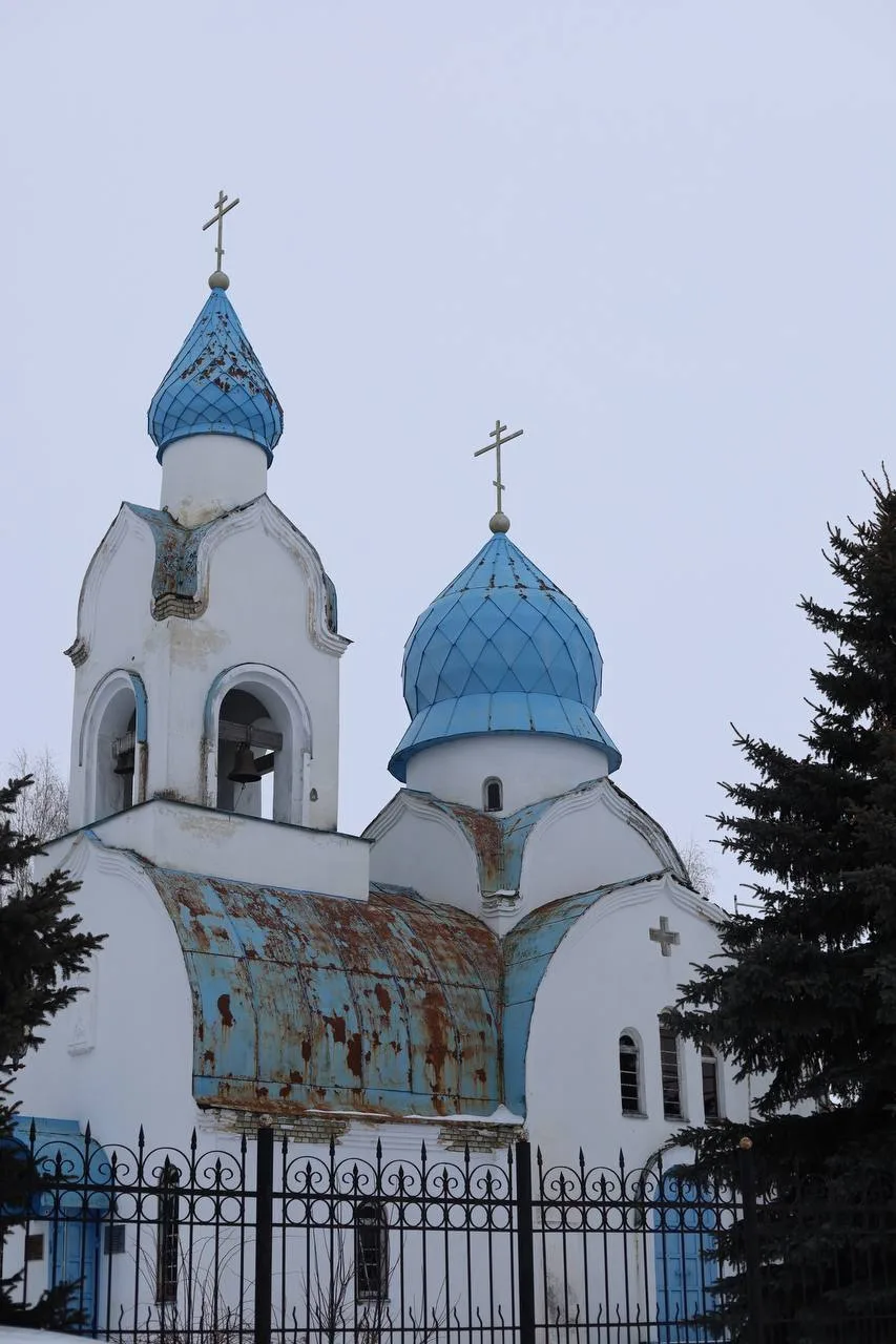 Для священника это большая радость, когда храм приводится в надлежащий вид.
С храмом в с.Столыпино б