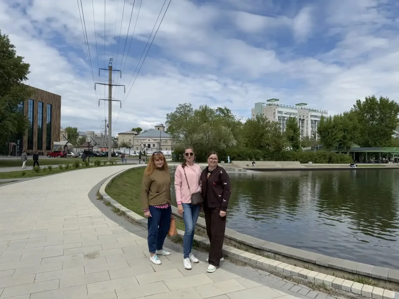 🚨 Родительский патруль вместе с комитетом по образованию провёл рейд у водоёма в парке «Изумрудный»!