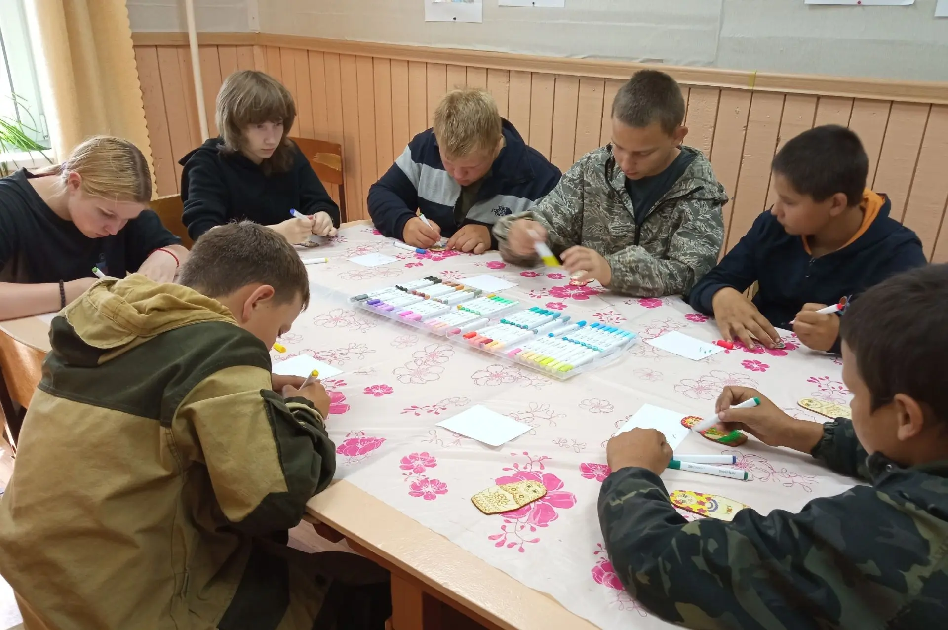 🎉 Когда за окном пасмурный день, а в душе — праздник творчества! 🎉 
Для учащихся МКОУ ЦО «Каразей»