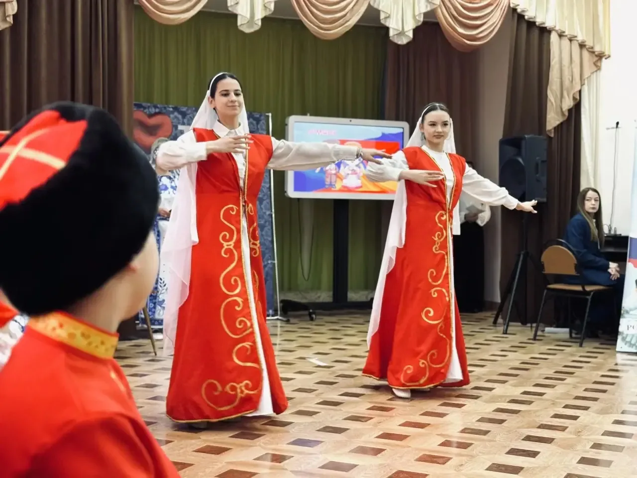 🤝 Сила в единстве: АГПУ и «Орлята-дошколята» за дружбу народов!  24 апреля стены детского сада №11 н