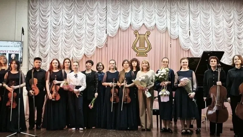 «Играем с оркестром» - 15 мая в зале Детской музыкальной школы №1 состоялось уникальное...