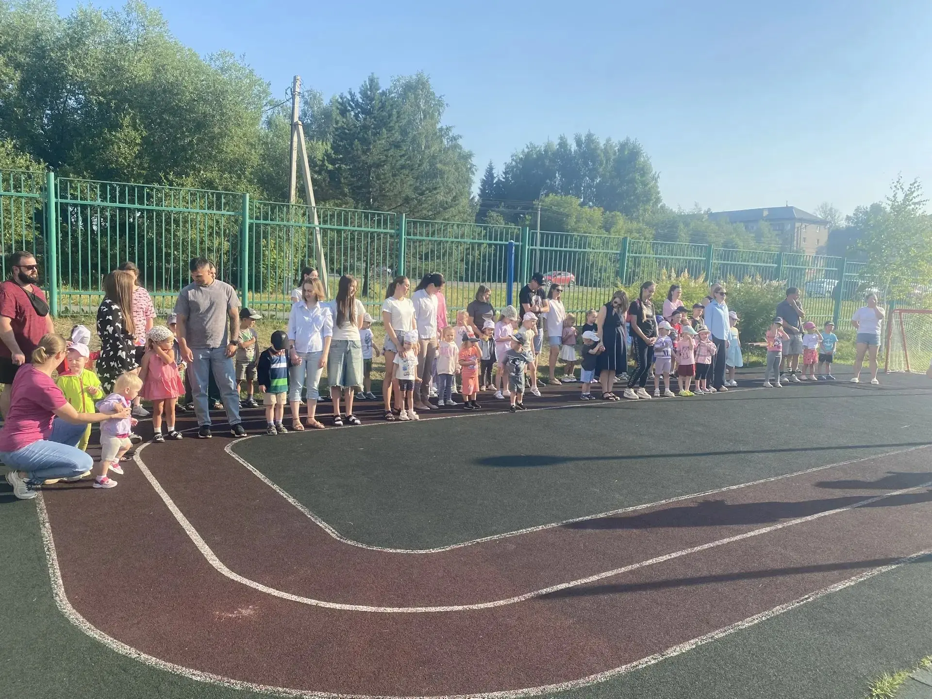 В День семьи, любви и верности — в 4 корпусе прошло особенное мероприятие для ребят и их родителей -