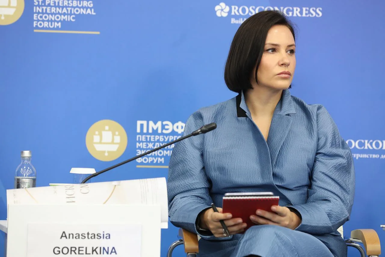 Вице-президент АКАР Анастасия Горелкина на ПМЭФ: побеждает бизнес, в котором есть общая...